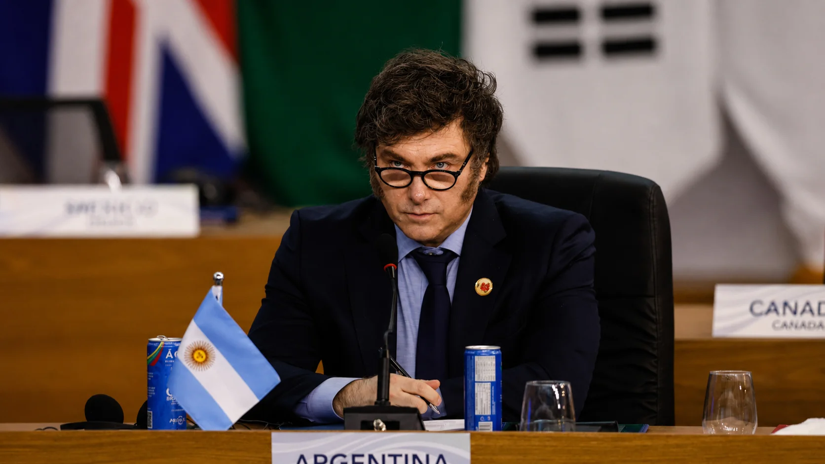 O presidente da Argentina, Javier Milei, participa da plenária sobre reforma das instituições no G20.