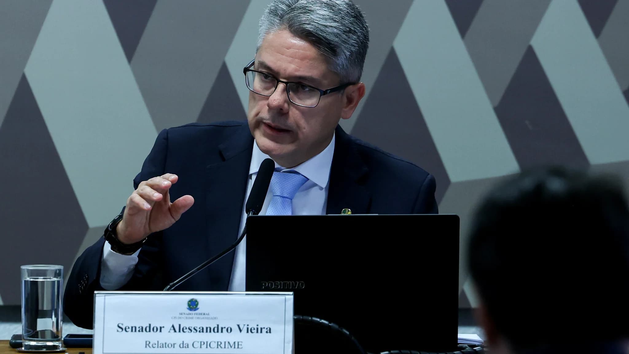 CPI do Senado do Crime Organizado durante leitura do parecer final do relator da CPI, senador Alessandro Vieira.