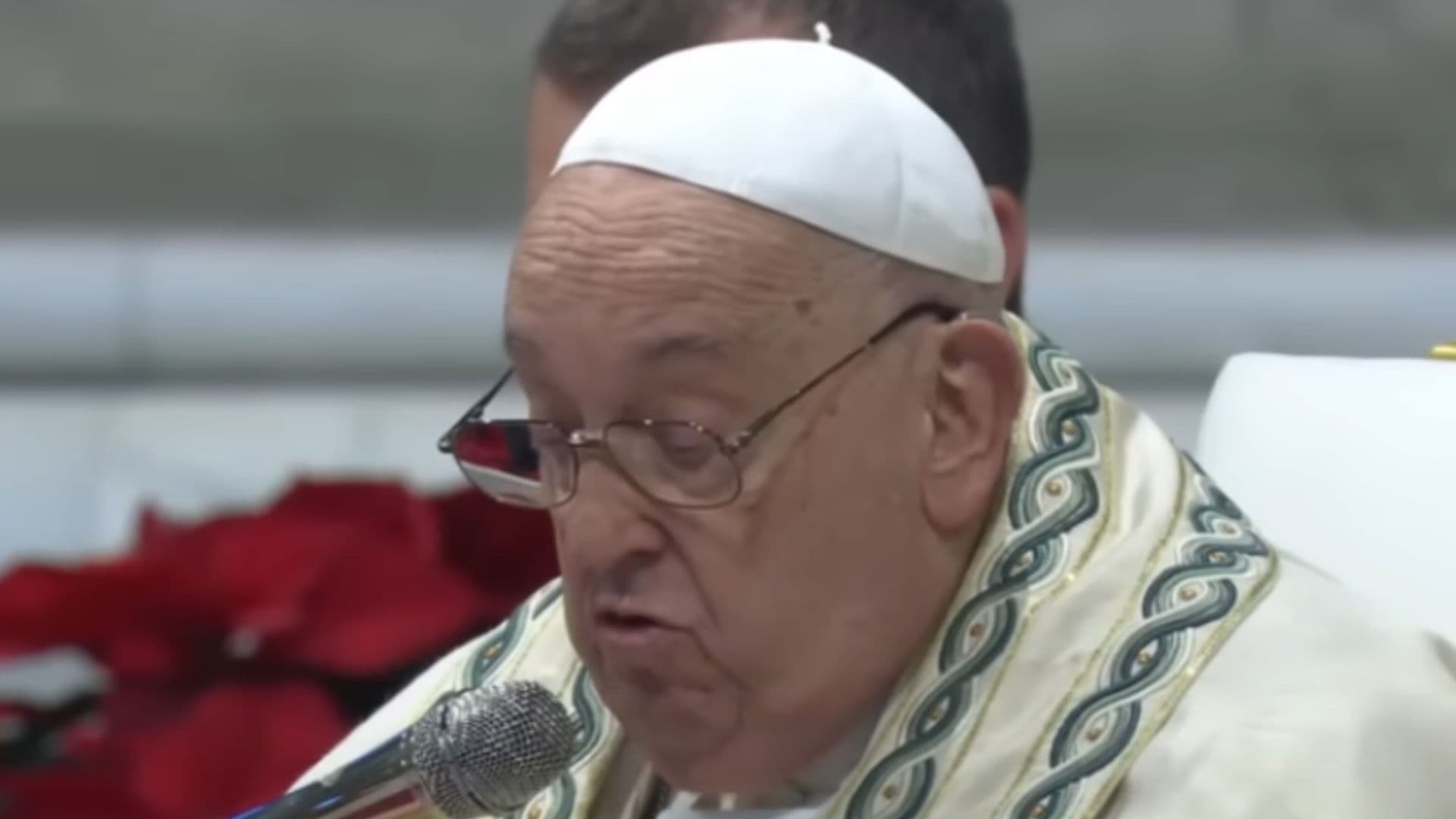 Papa Francisco fala contra o aborto em primeira missa do ano. Francisco defendeu um compromisso com a dignidade da vida humana. No ano passado, ele chamou médicos que fazem abortos de “assassinos”. Entenda.