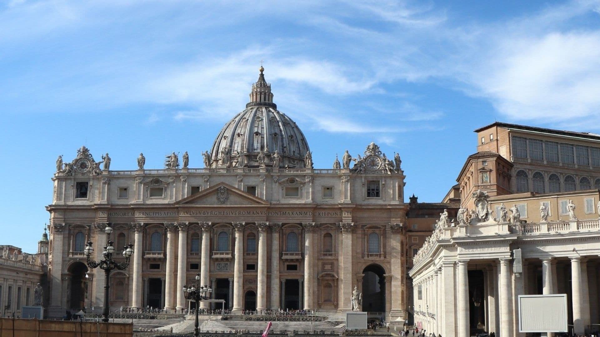 Basílica de São PEdro sofre ataques