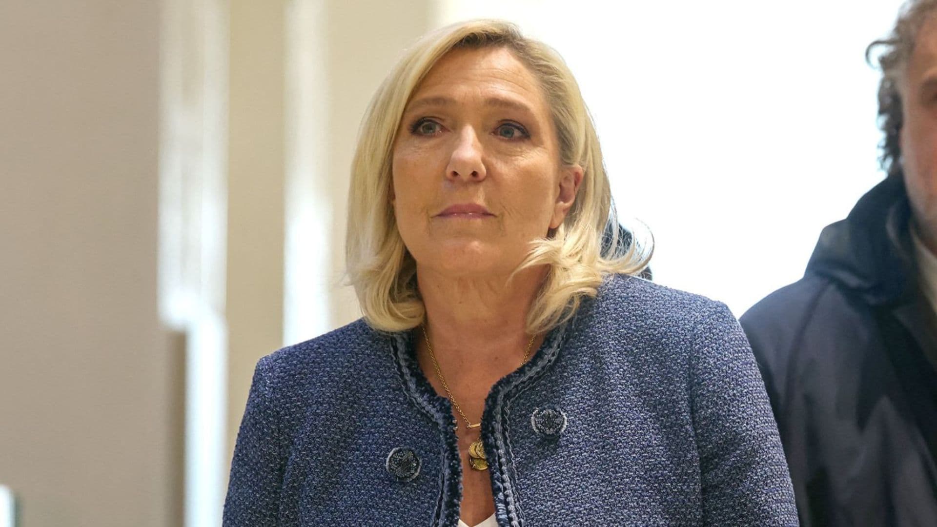 Líder da direita nacionalista francesa, Marine Le Pen após a condenação.