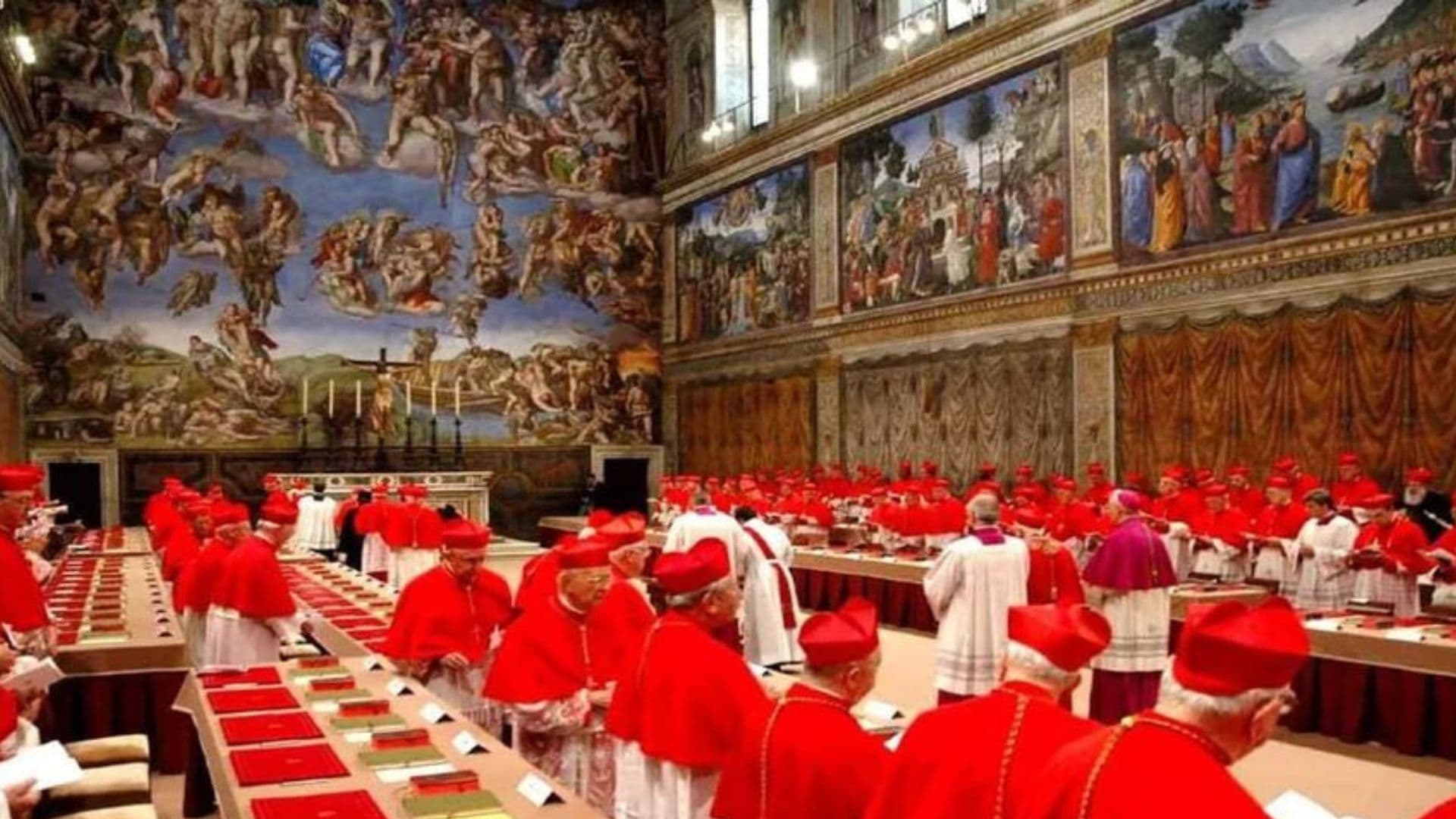 O conclave é o processo de eleição de um novo papa.