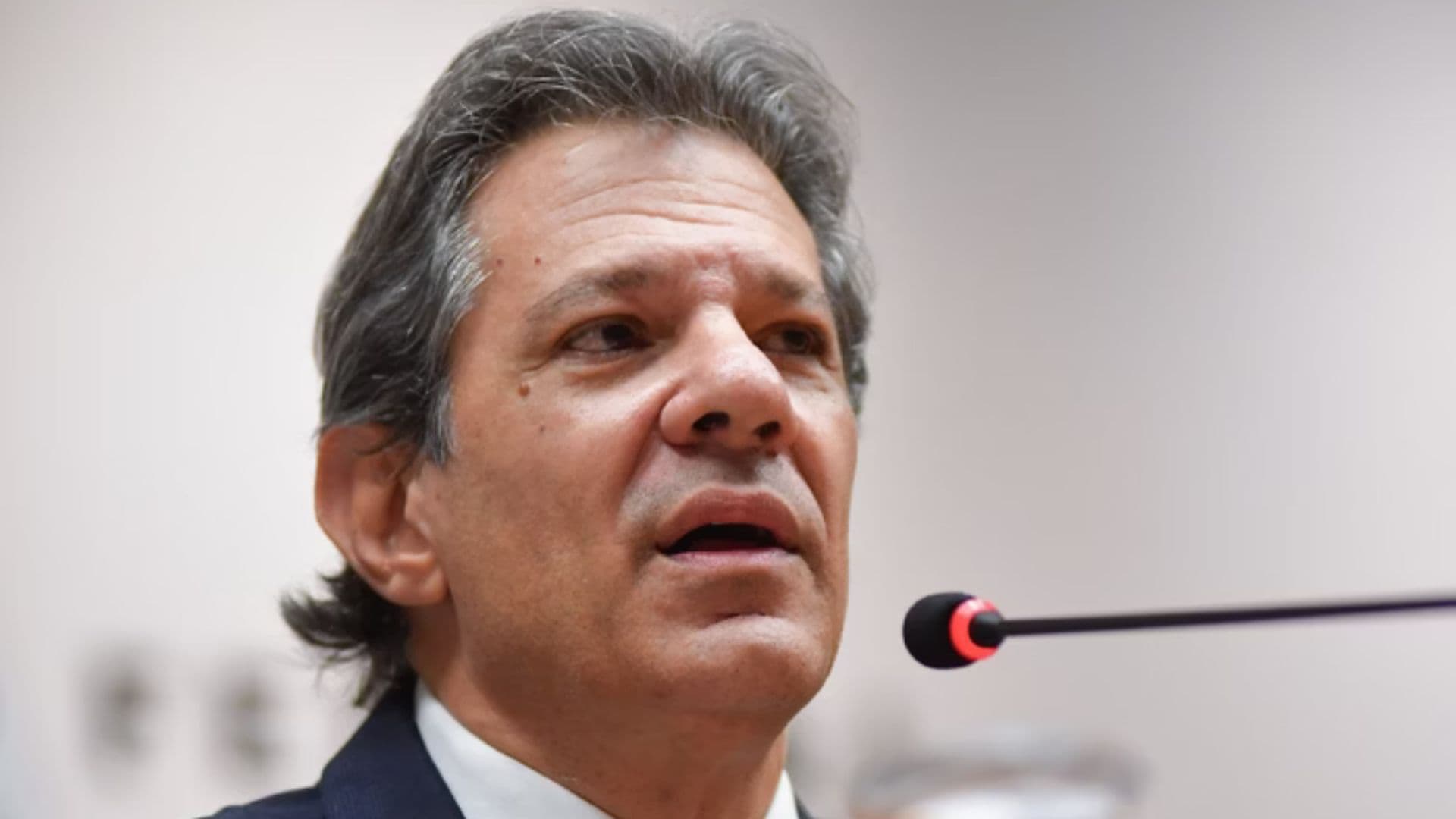 Haddad, o ministro da economia que anunciou o novo pacote do governo.