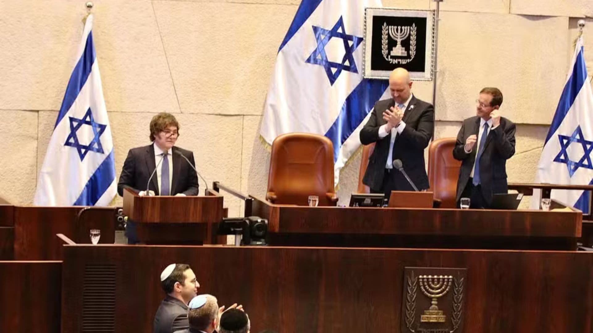 Milei falando em Israel