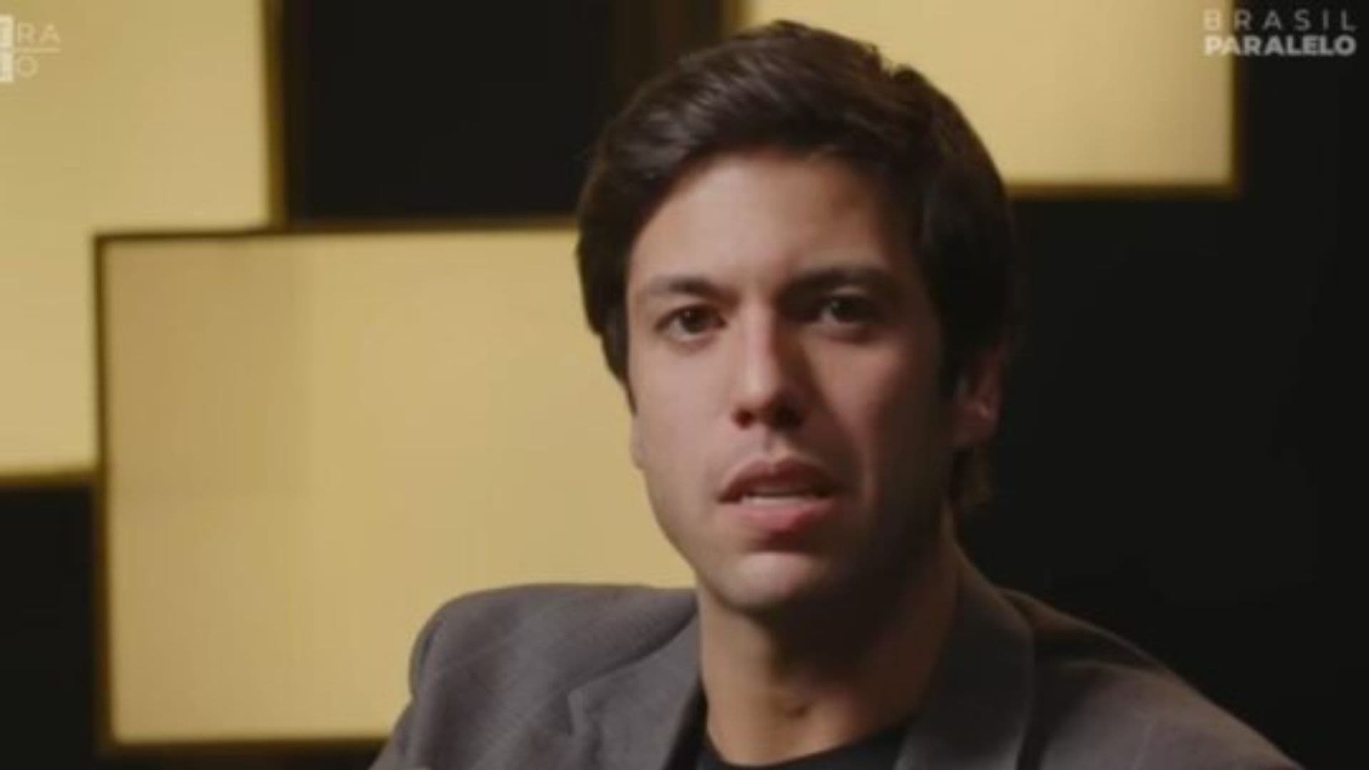 Caio Coppolla no programa Contraponto, comentariasta vai participar de episódio do Cartas na Mesa de hoje