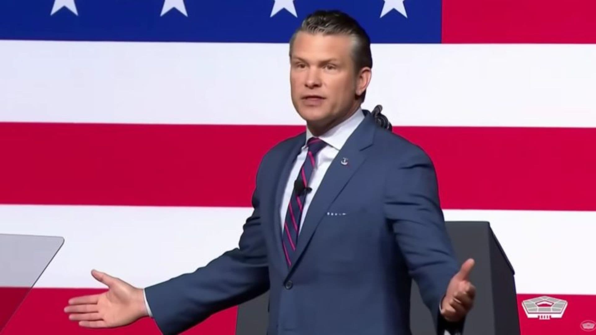 Pete Hegseth, Secretário de Guerra dos EUA que fez discurso anti-woke.