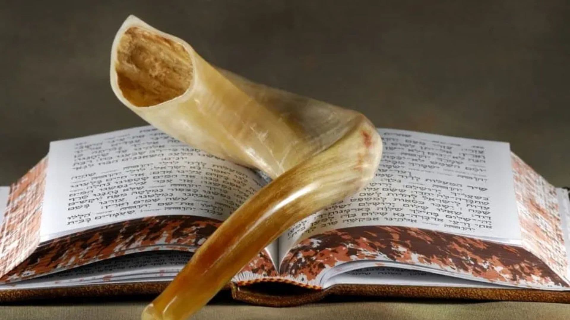 Imagem em referência ao Yom Kippur, festa judaica do perdão.
