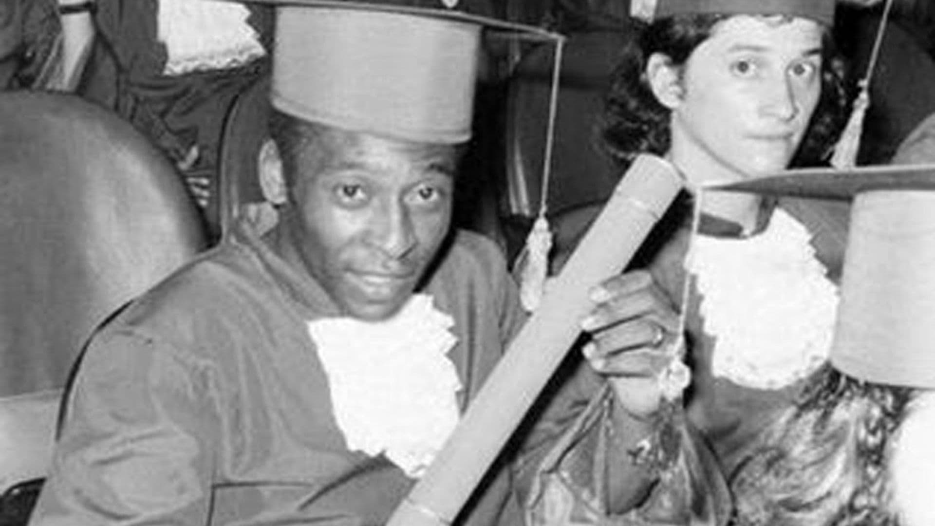 Pelé era formado em Educação Física e foi considerado doutor por duas universidades