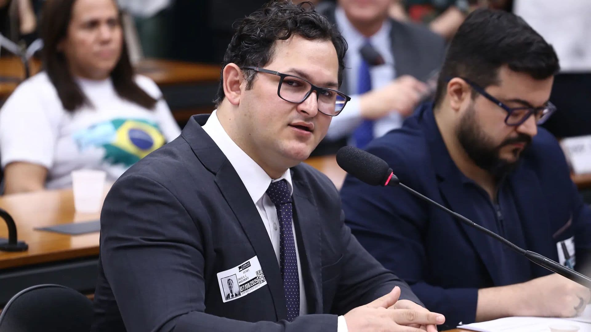 David Ágape e Eli Vieira em audiência na Câmara