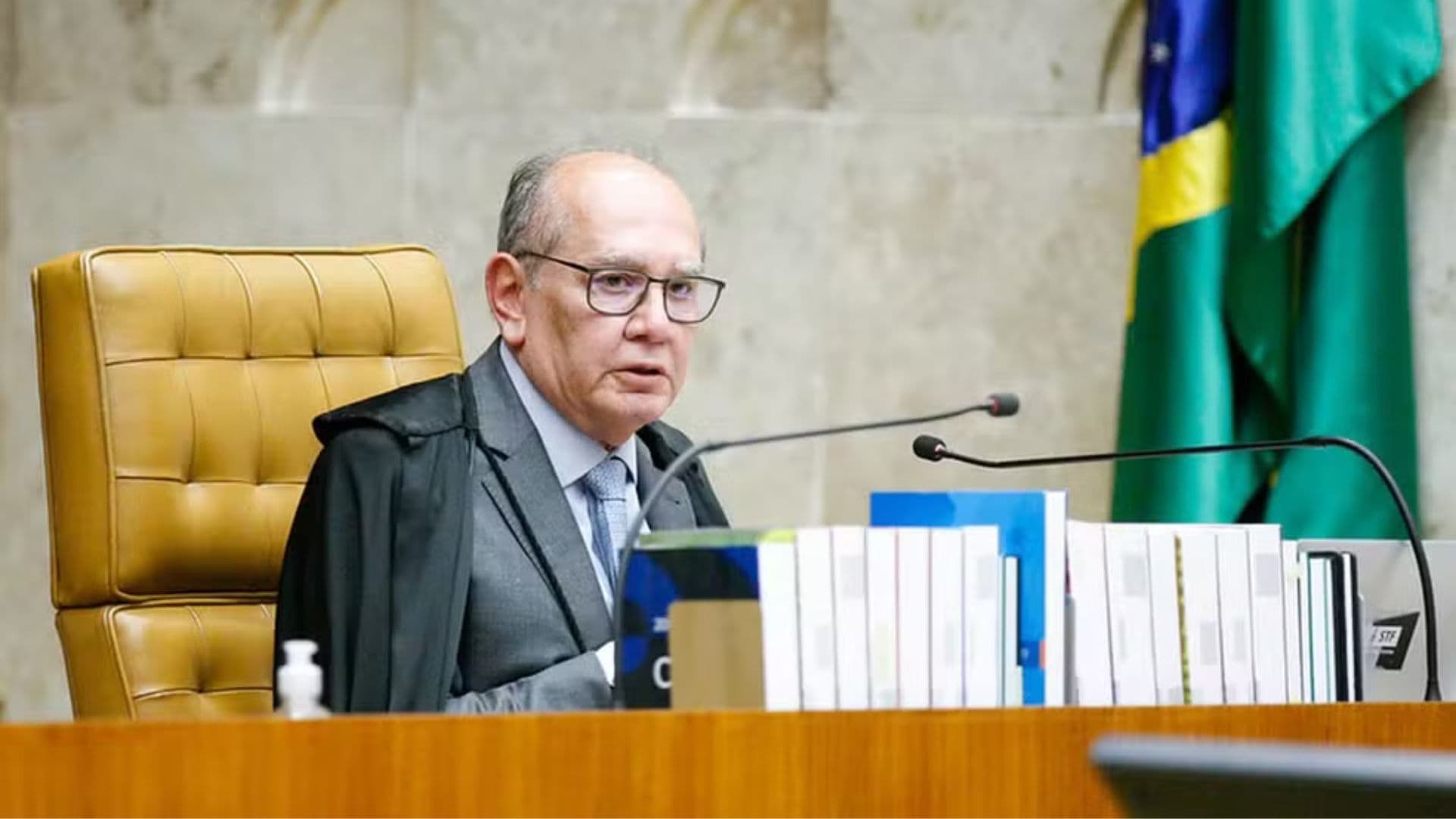 Gilmar Mendes mudou a lei para impeachment de ministros do STF