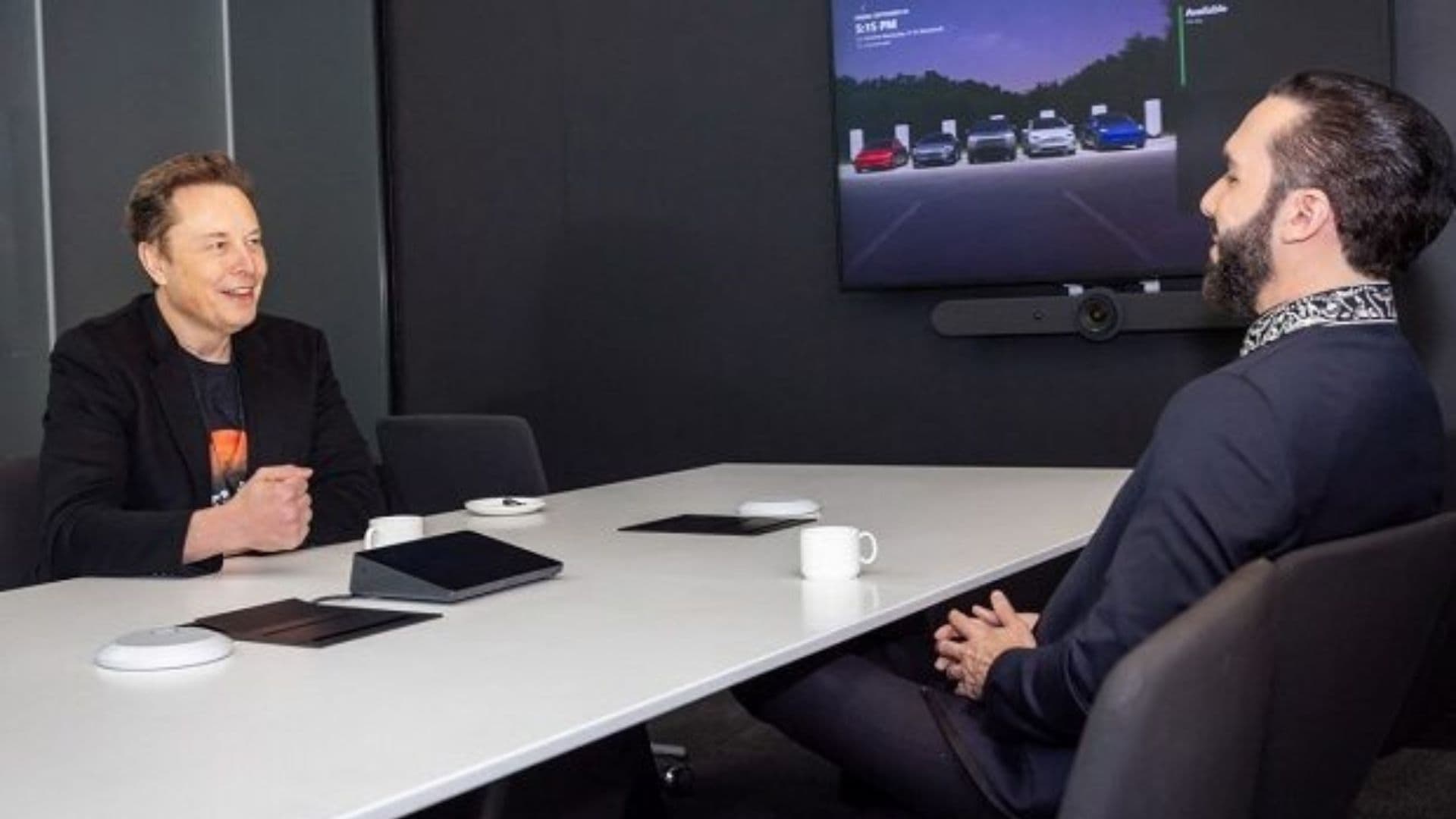 Elon Musk e Bukele em conversa