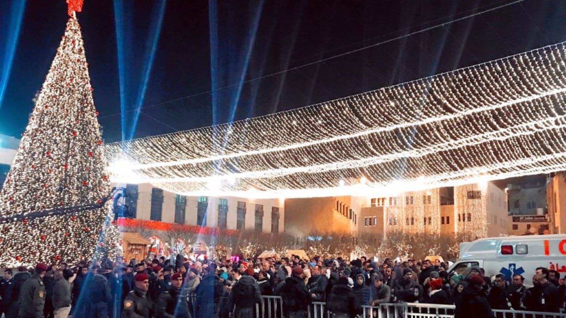 Comemoração de Natal em Belém, cidade onde Jesus nasceu.