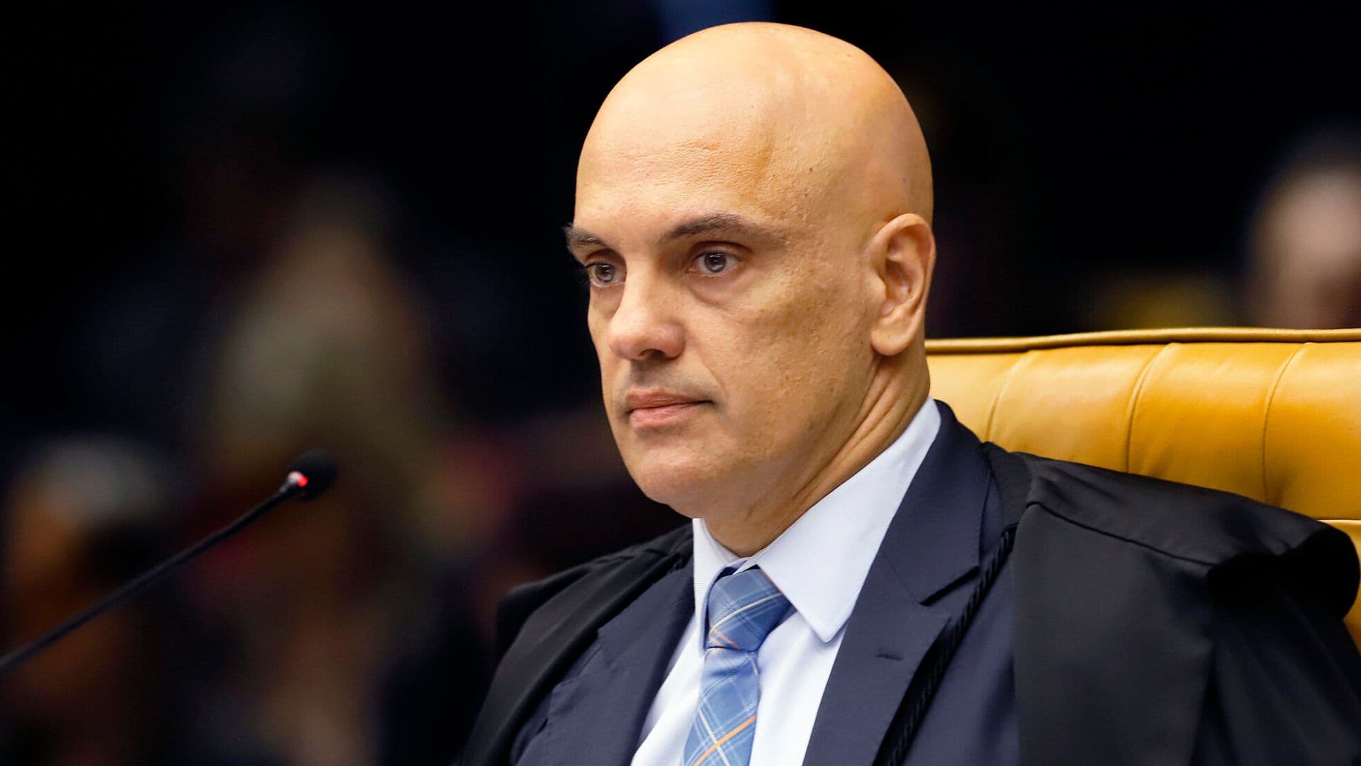 Moraes acabou com benefícios de final de ano para carteiros.