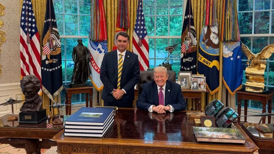 EUA Flávio bolsonaro Trump
